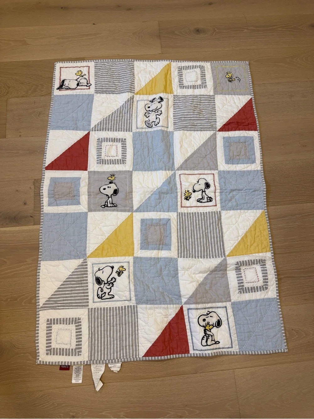 Pottery Barn Kids Peanuts Snoopy Toddlers Quilt